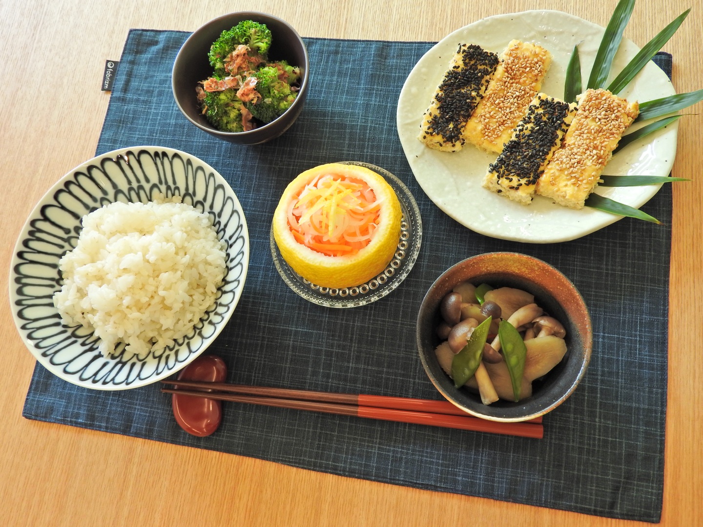 鶏と豆腐の松風焼き定食
