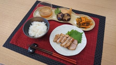 ヘルシー！焼豚のお正月定食